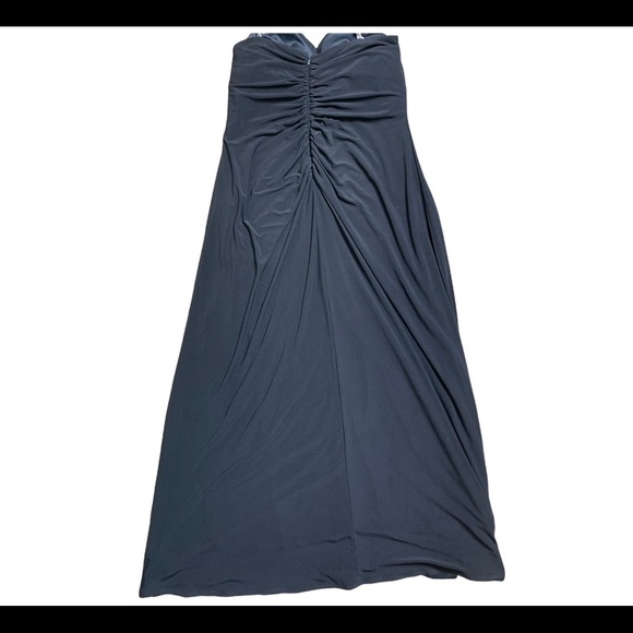 LAURA PLUS Maxi Occasional/Cocktail Gown With Plunging Beaded Neckline Black 16W - Picture 8 of 11